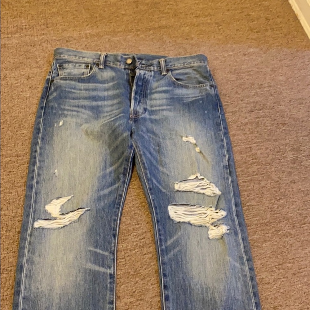 Men’s Levi jeans